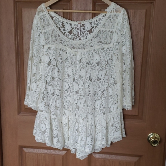 Free People 3/4 Sleeve Lace Top - Picture 1 of 4